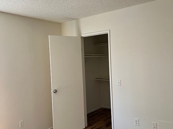 5th image of 149 W 6th St APT 35