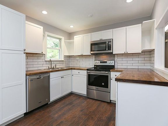 5th image of 699 San Fernando Dr SE