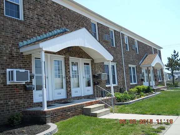 4th image of 21 36th St #21