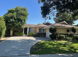 18413 Sylvan St, Reseda, CA 91335