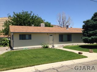 460 W 6th St, Palisade, CO 81526