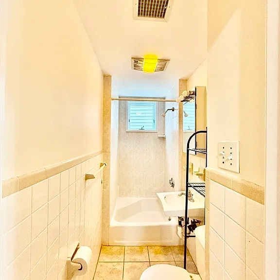 724 Cambridge St #2 — Photo 17