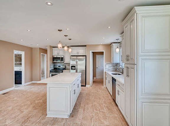 5th image of 5049 W Lamb Dr