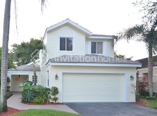 2990 Myrtle Oak Cir, Fort Lauderdale, FL 33328