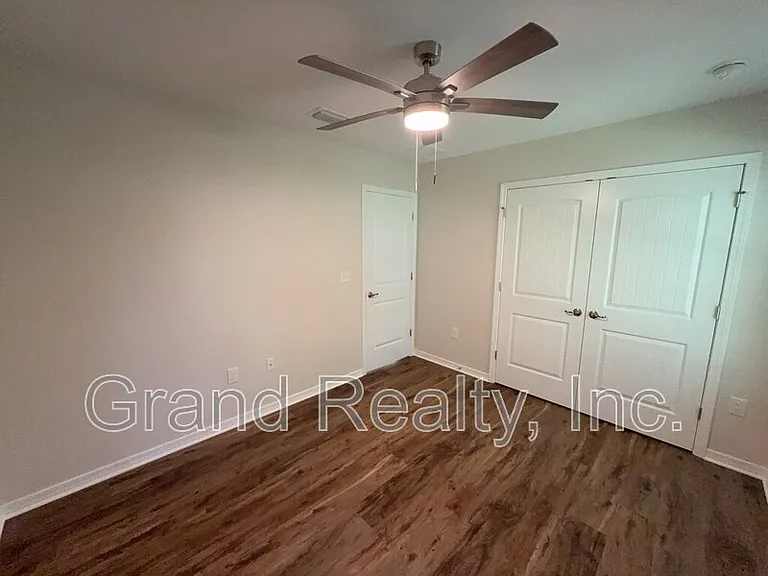 4208 Eleanor St — Photo 17