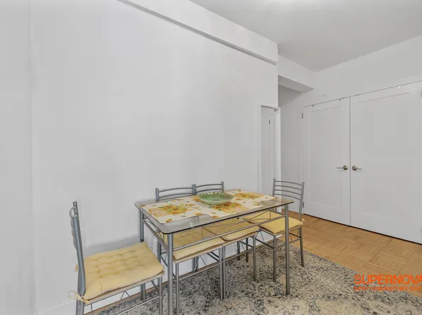 2 Tudor City Place image 6 of 11