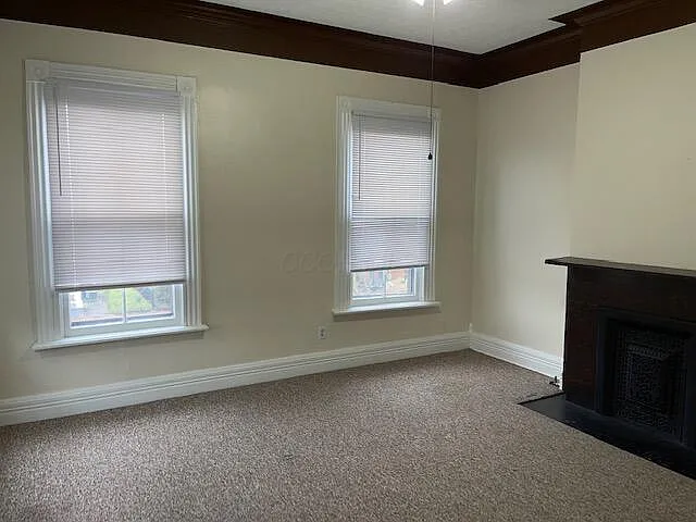 2 bed, 1.0 bath, 2656 sqft, $1,800 — Photo 4