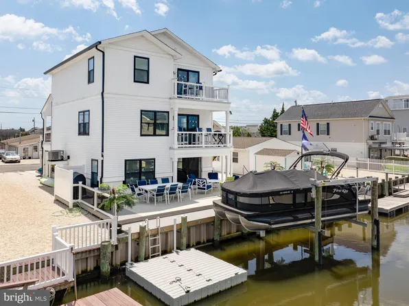 6 W Brig Dr, Little Egg Harbor, NJ 08087