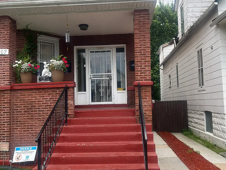 917 N Leamington Ave #2 — Photo 1