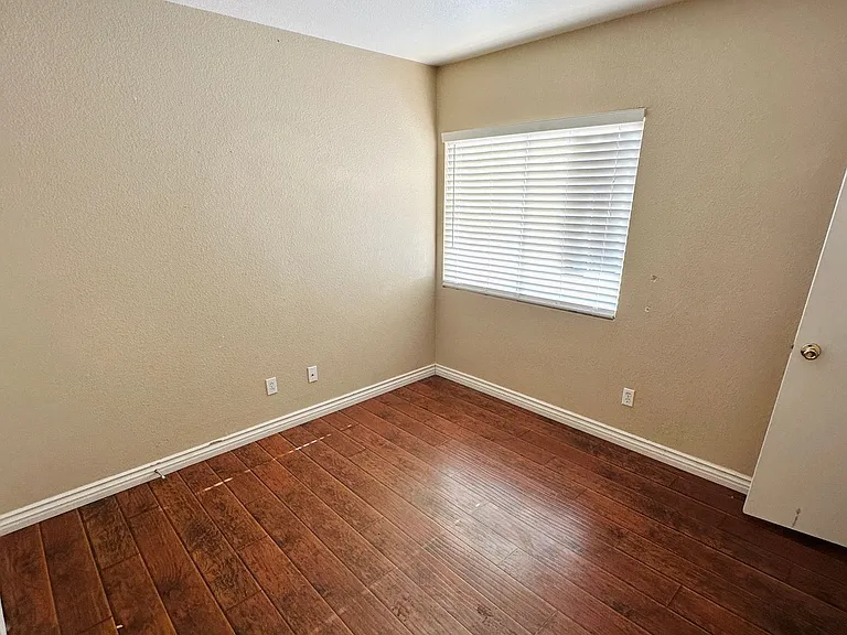 964 Plantain Lily Ave — Photo 13