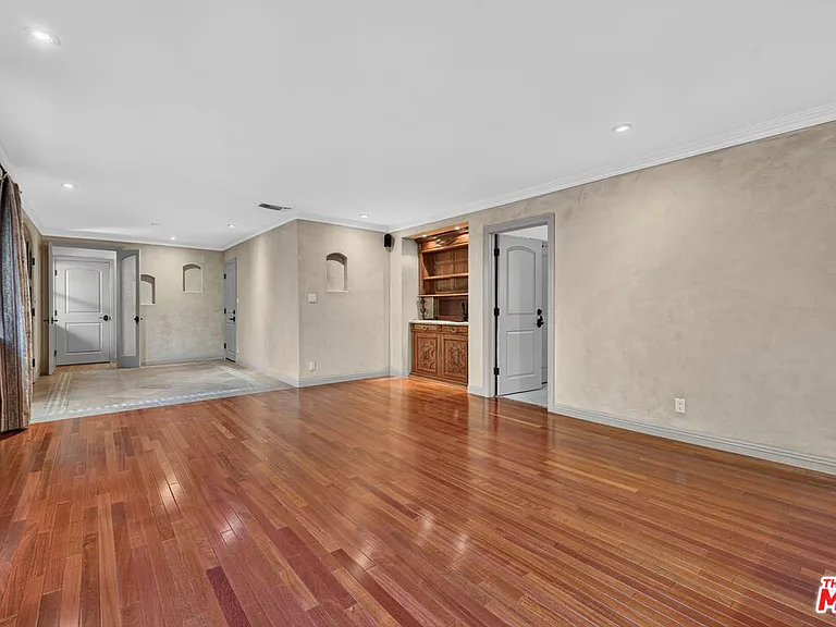 4170 Madison Ave #1/2 — Photo 5