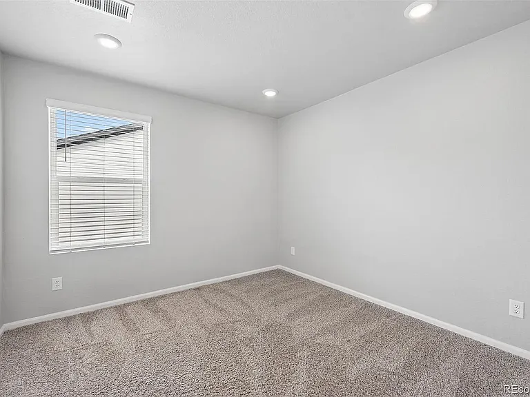 6381 N Malaya St — Photo 17