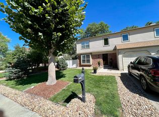 780 S Laredo Cir, Aurora, CO 80017