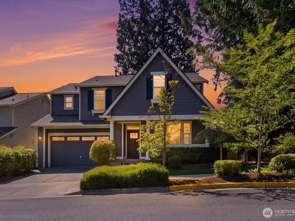 17211 NE 117th Way, Redmond, WA 98052