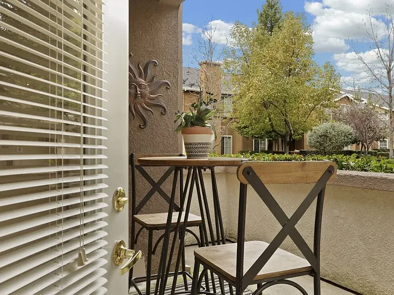 Irongate Apartment Homes — Photo 5
