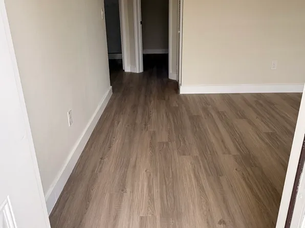 1357 NW 2nd St #1, Miami, FL 33125