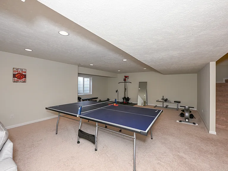 4816 Lake View Dr — Photo 33