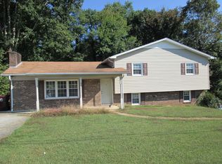 4933 Helton Rd, Granite Falls, NC 28630