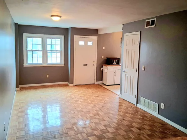 3 Bradley Cir #B3, Enfield, CT 06082