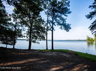 1343 Luannes Way, Alexander City, AL 35010