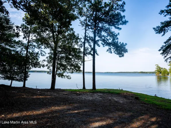 1343 Luannes Way, Alexander City, AL 35010