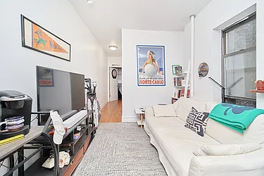 Rented by Living New York