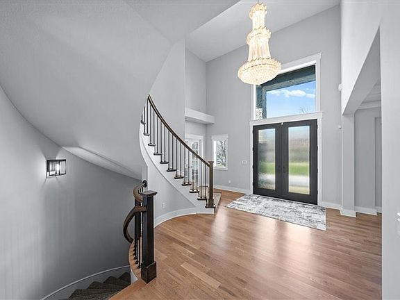 3rd image of 1744 NE Woodland Shores Ln