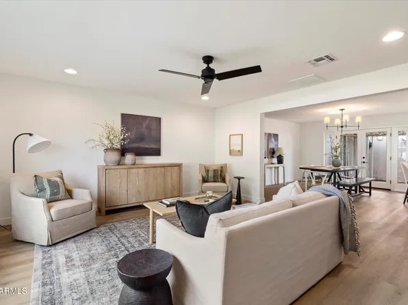 8447 E MONTEBELLO Avenue, Scottsdale, AZ 85250