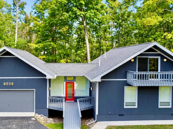 6559 Forest Park Trl, Gaylord, MI 49735
