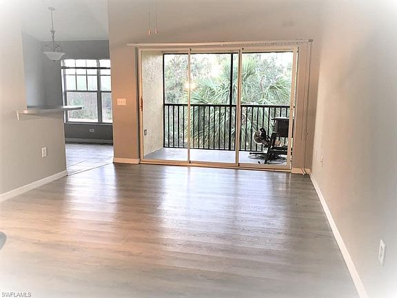 3rd image of 7925 Preserve Cir APT 335