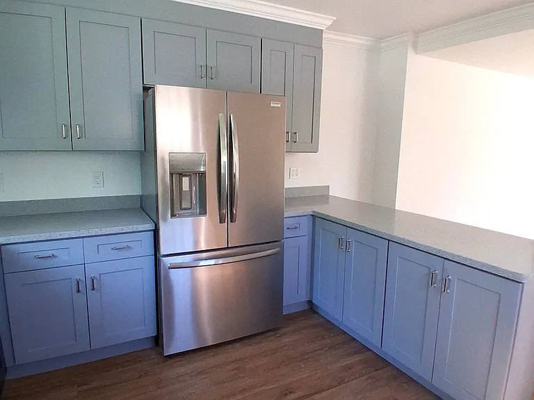 11 Cedar St — Photo 6