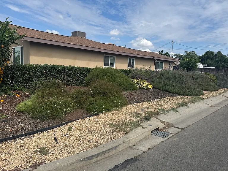 4114 W Cherry Ave — Photo 2