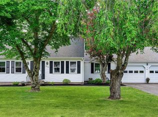 46 E Eldridge St, Manchester, CT 06040