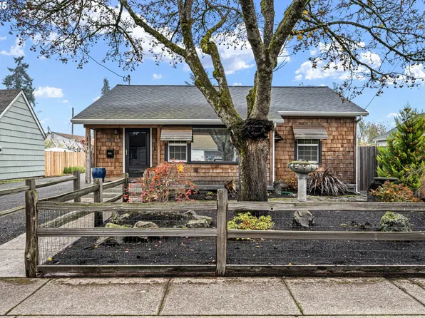 341 16th St, Springfield, OR 97477