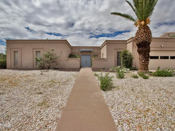 6217 Constellation Dr, El Paso, TX 79912