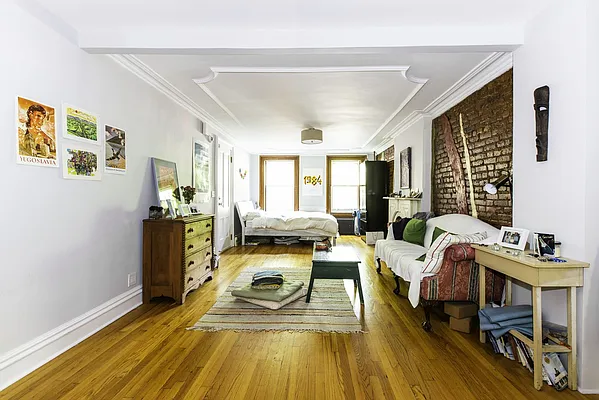 Rented by Compass | media 6