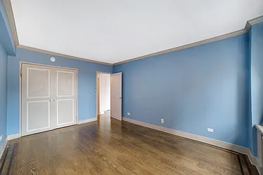 Rented by R New York