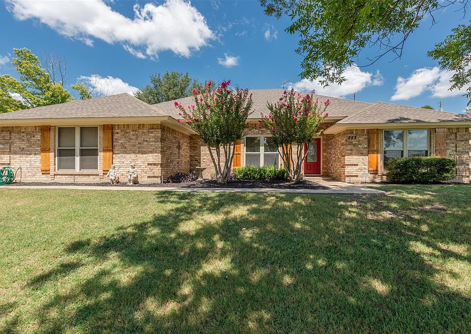 1st image of 153 Deer Creek Dr