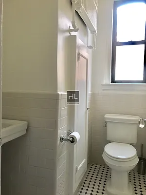 Rented by Highline Residential | media 12