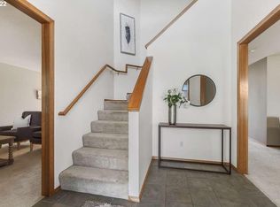 1050 E 3rd St, Yamhill, OR 97148