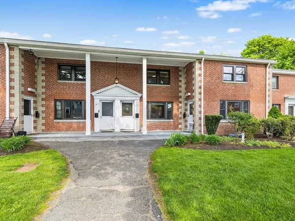 210 Church St #210, Waltham, MA 02452