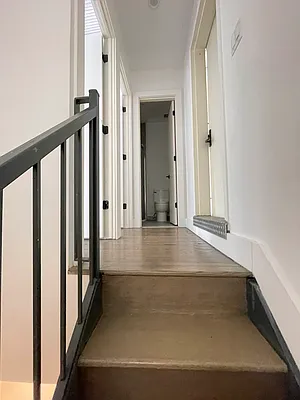 Rented by Cityside Rentals Corp | media 22