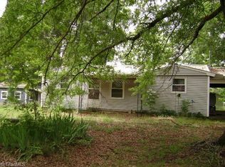 747 McGee Rd, Winston Salem, NC 27107