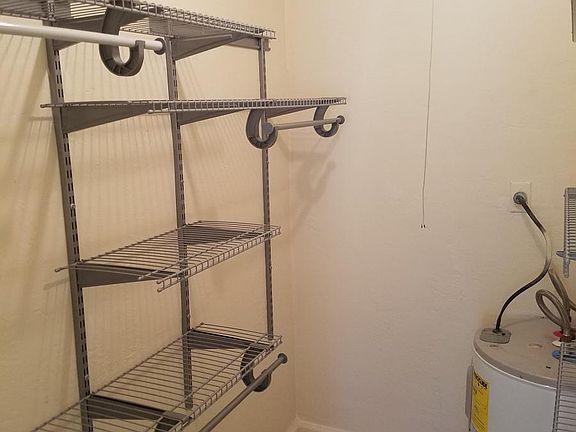 Walk in Closet