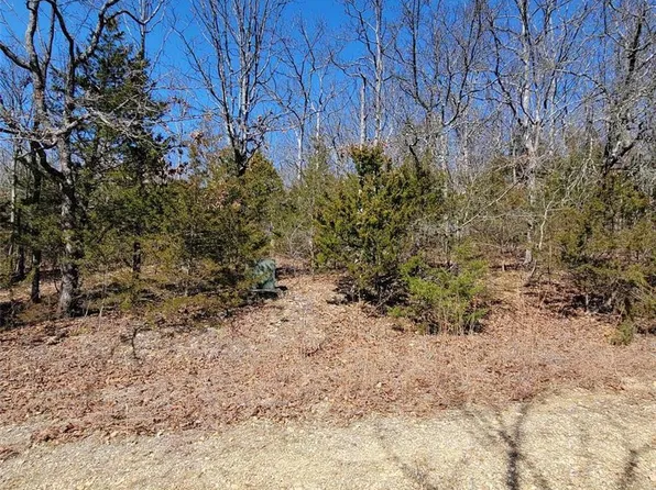 15 Biloxi Dr, Hillsboro, MO 63050
