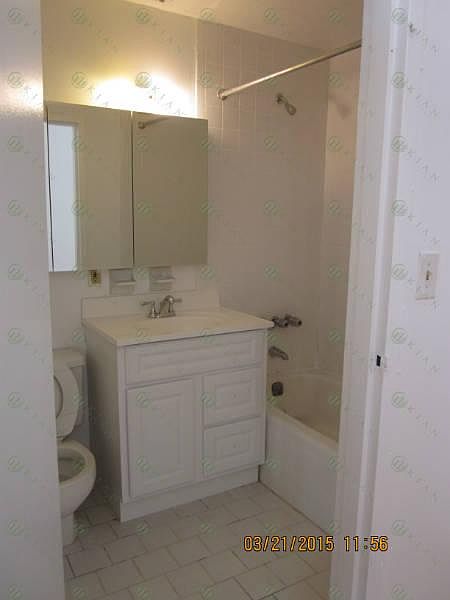 1st image of 6120 Woodside Ave APT 1T