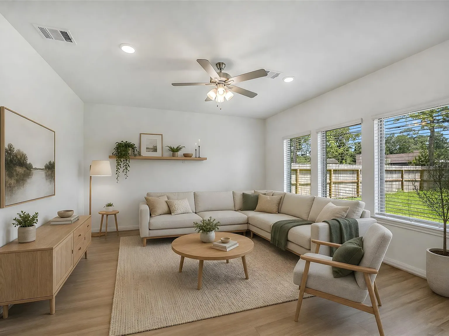 3 bed, 2.0 bath, 1665 sqft, $2,150 — Photo 4