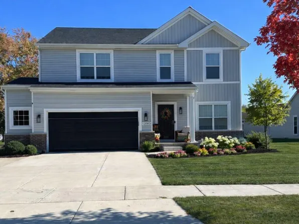 13143 Rutledge Pl, Crown Point, IN 46307