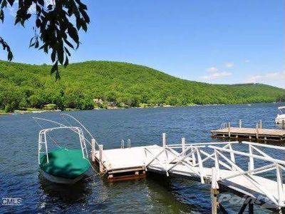 15 Lake Dr N, New Fairfield, CT, 06812