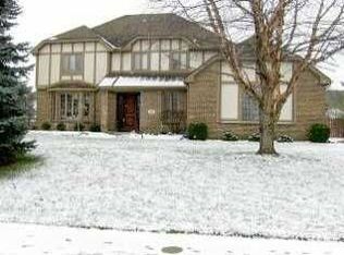 1520 Riverview Ct, Perrysburg, OH 43551